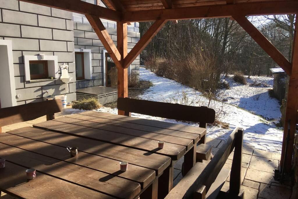 Villa Vykmanov Medenec Luaran gambar