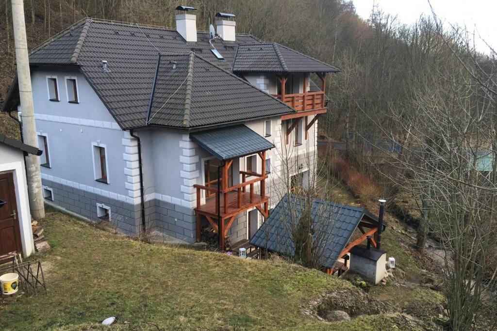 Villa Vykmanov Medenec Luaran gambar